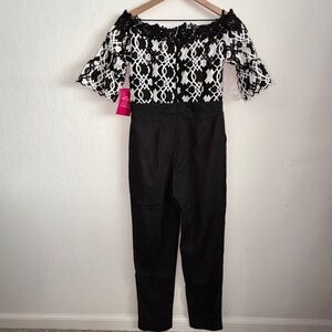 NWT Paper Dolls London | Off Shoulder Black and White Jumpsuit | Size 6